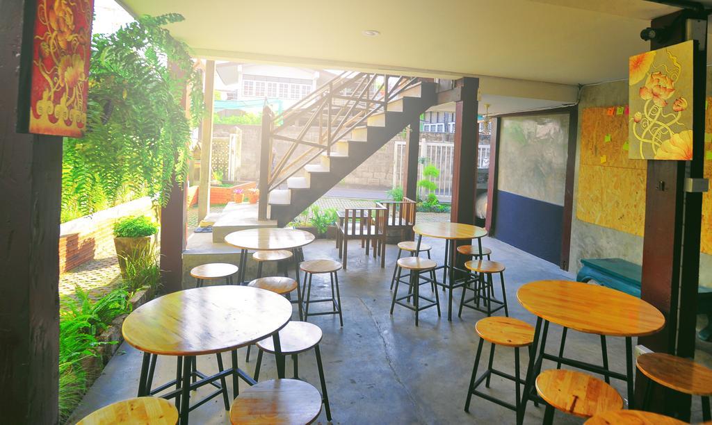 Manon Hostel Chiang Mai Quarto foto